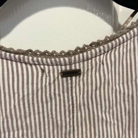 O’Neill V-Neck Stripe Crop Peplum Top Size L - Picture 3 of 5